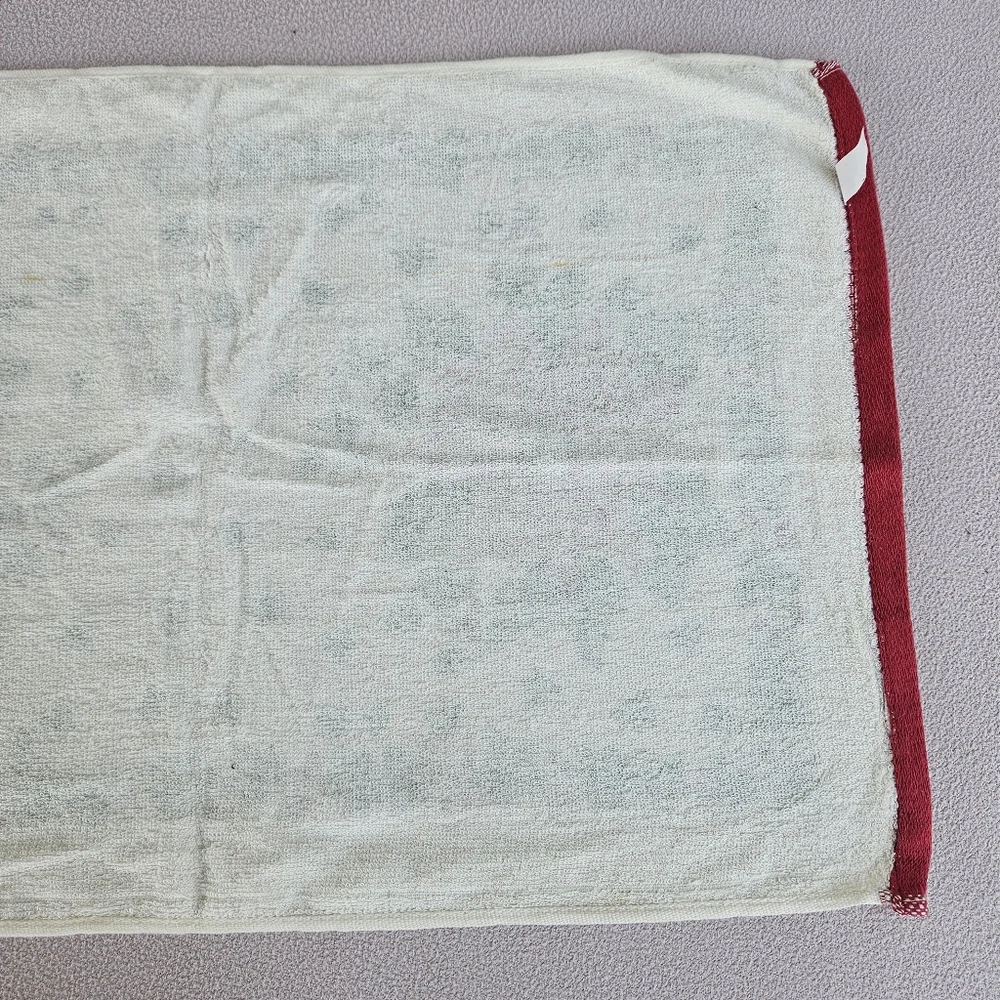 Vintage Royal Terry Dish Kitchen Towel White Poinsette Christmas Red Cotton